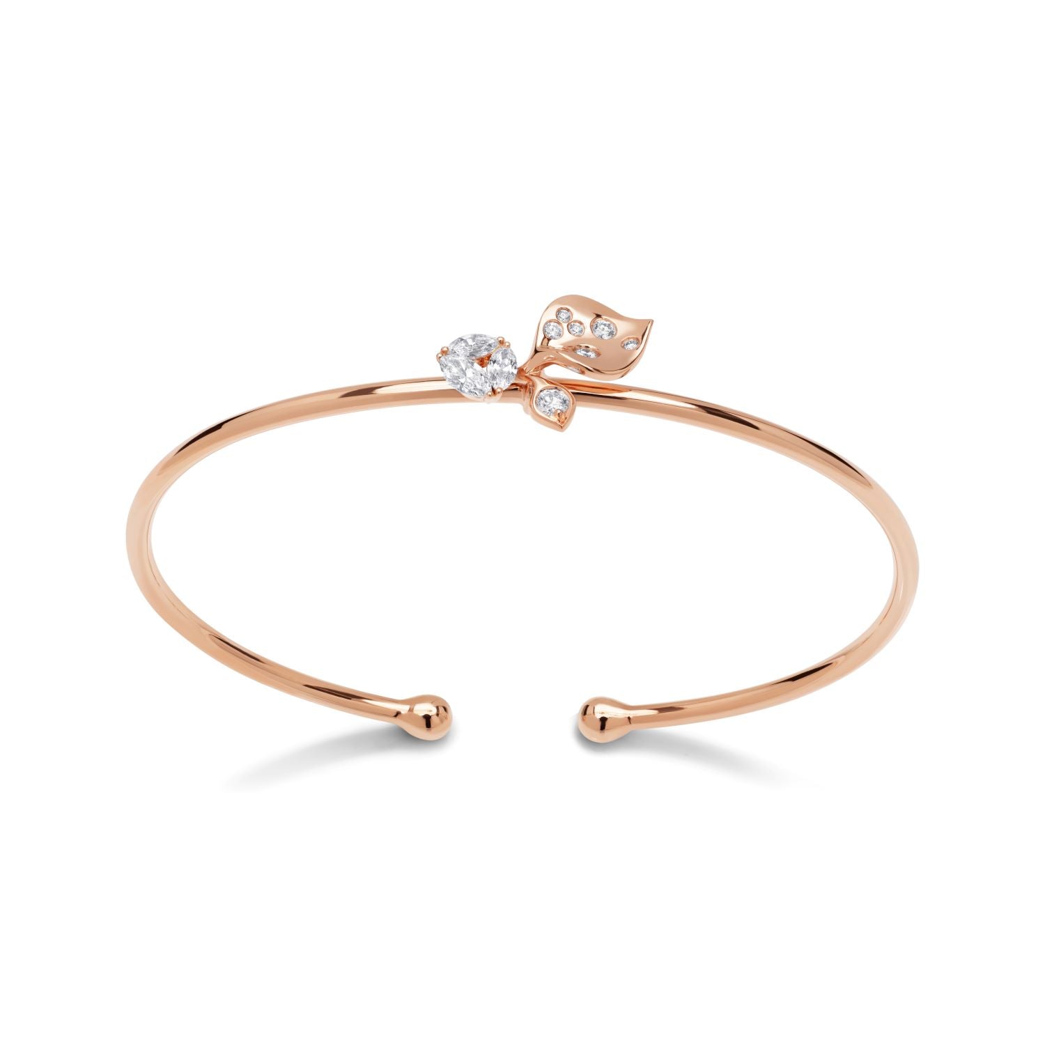 À FLEUR DE PARIS Rose Gold Bangle